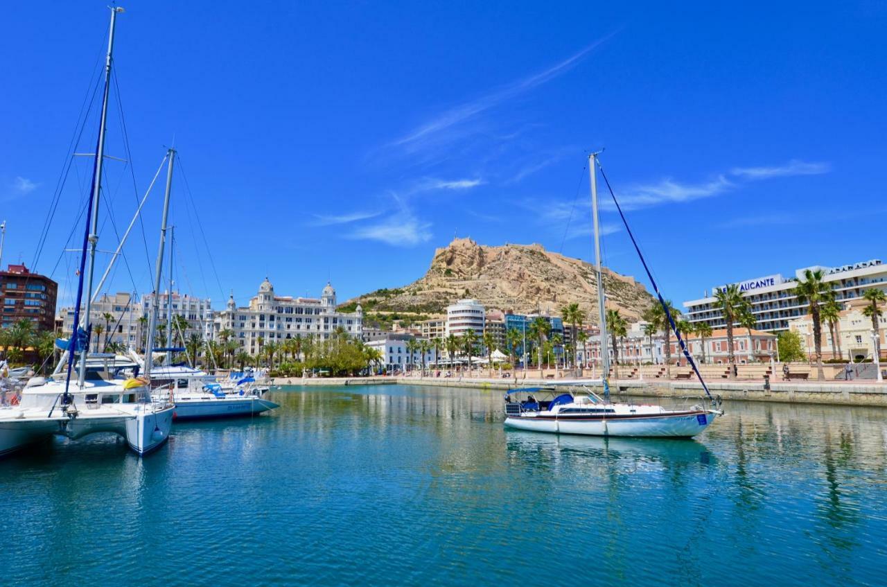 Rooftop Apartment With Three Terraces Alicante Dış mekan fotoğraf